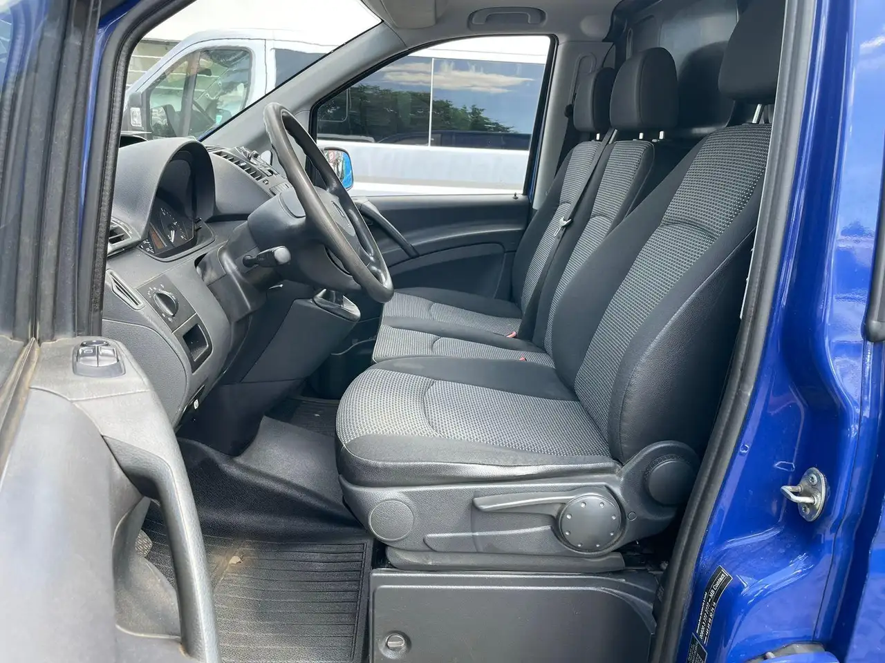 MERCEDES-BENZ VITO 110 CDI 95CH - H1L2 - CLIMATISATION - BVM - 1ERE MAIN - 149.000 KMS
