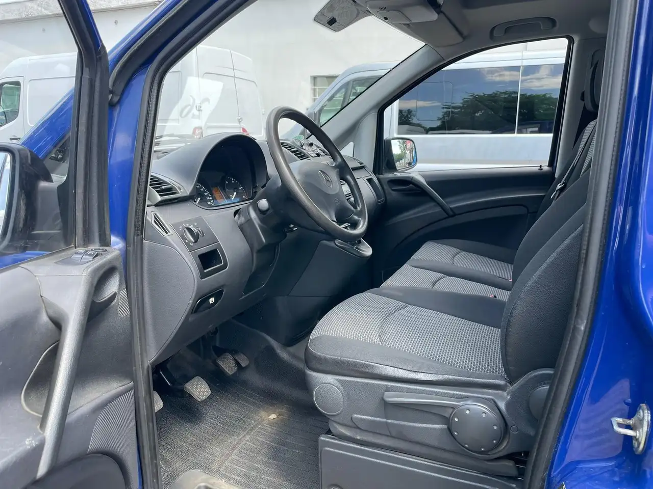 MERCEDES-BENZ VITO 110 CDI 95CH - H1L2 - CLIMATISATION - BVM - 1ERE MAIN - 149.000 KMS