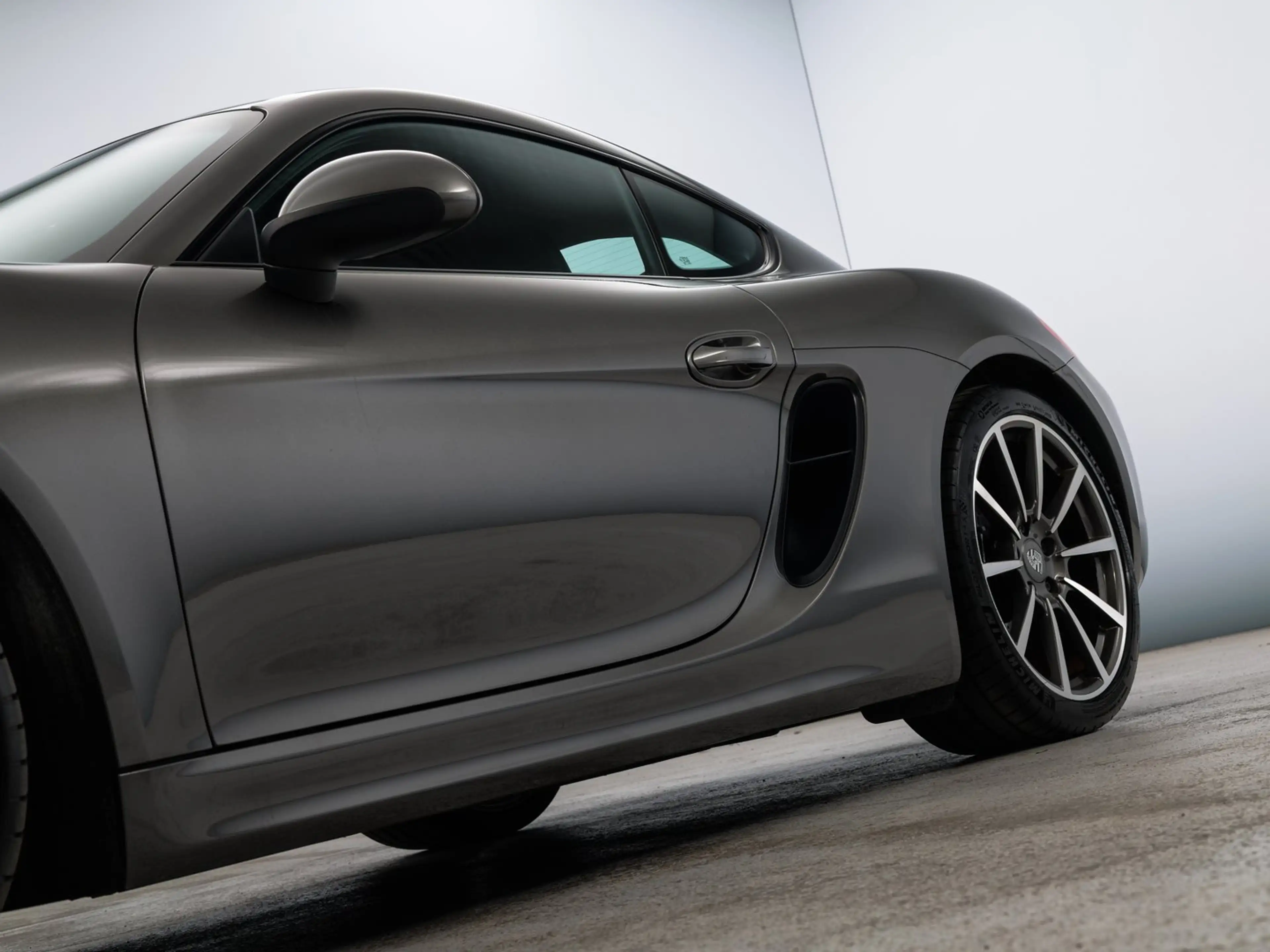 Porsche Cayman 981 — photo 7