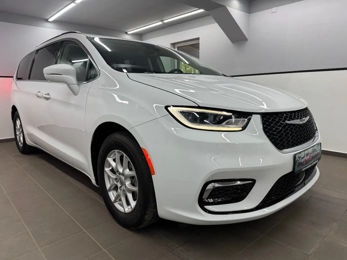 Chrysler Pacifica Touring L/6.Sitze/3xEl Türe/Memory/Navi Blanco - 2