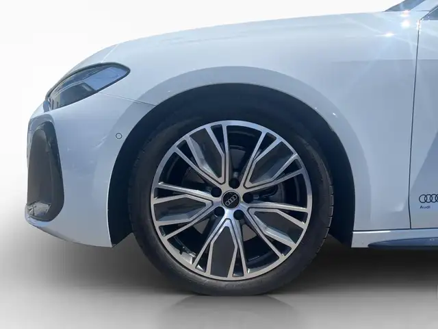 Audi A5 view 7