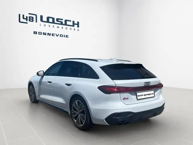 Audi A5 view 5