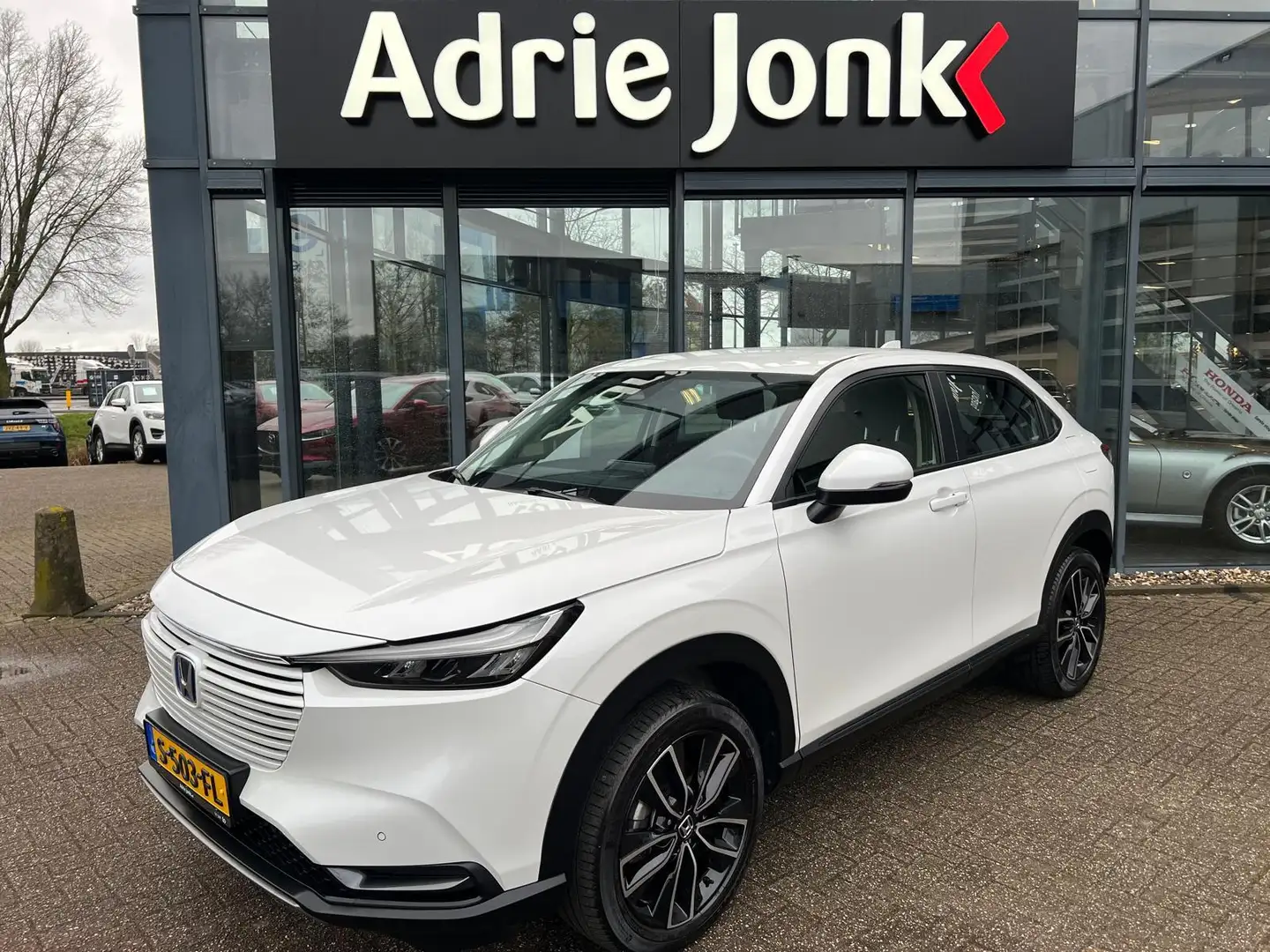 Honda HR-V 1.5 e:HEV Elegance AUTOMAAT | TREKHAAK | HYBRIDE | Weiß - 2