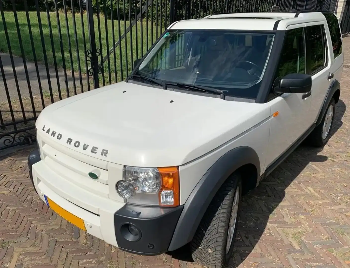 Land Rover Discovery 4.4 V8 Wit - 2