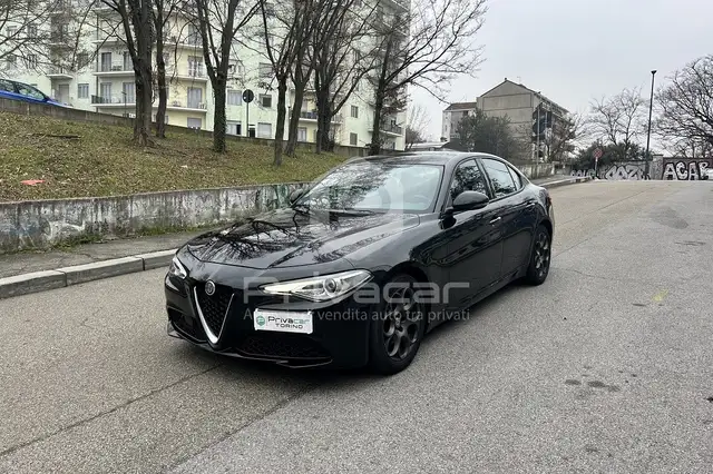 Alfa Romeo Giulia Giulia 2.2 Turbodiesel 136 CV AT8