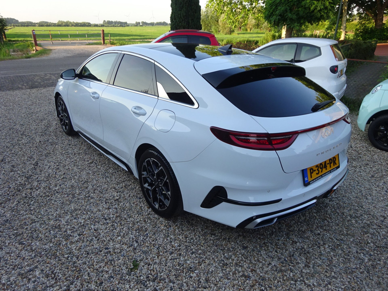 Kia ProCeed / pro_cee'd 1.0 T-GDi GT-Line Navigatie, Achteruitrijcamera, P — photo 2