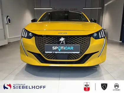 Annonce voiture d'occasion Peugeot e-208 - CARADIZE