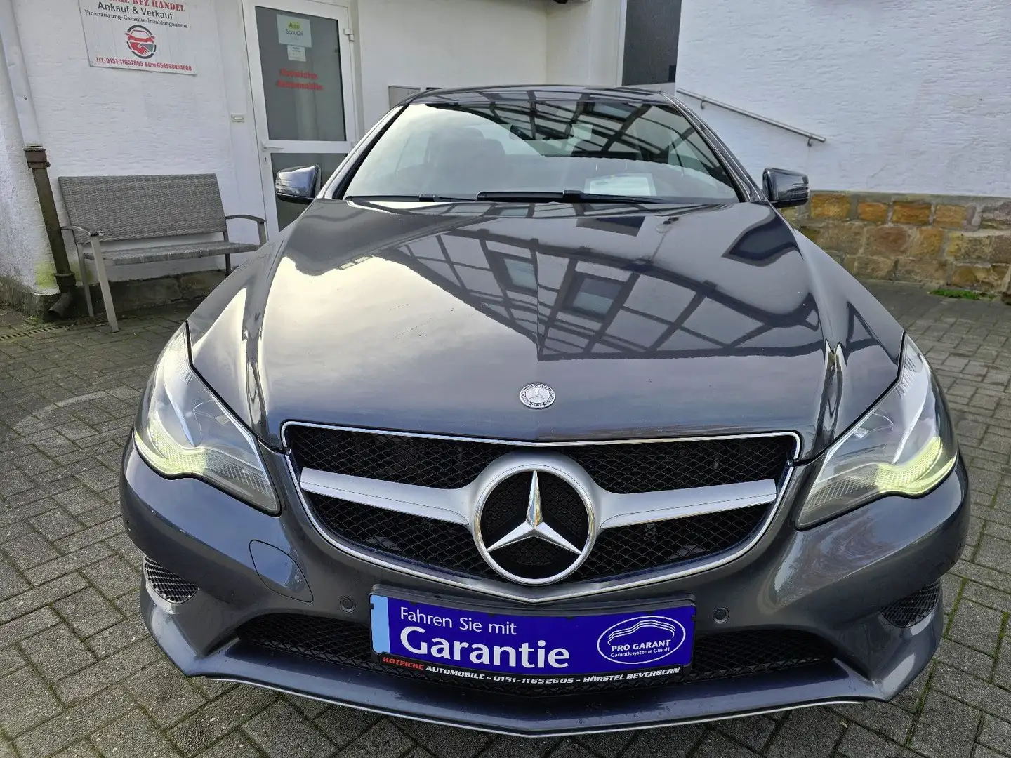 Mercedes-Benz E 220 CDI Coupe BlueTec /d Automatik,LED,PDC Gris - 1