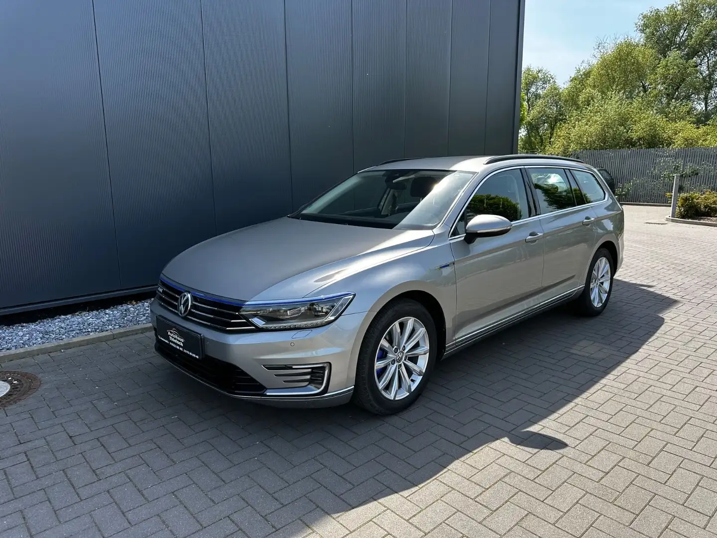 Volkswagen Passat Variant GTE. (Hyb.B/E).Automatik. Silber - 2
