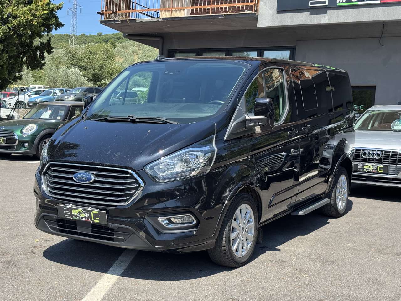 Ford Tourneo Custom 320 2.0 Auto Titanium X8 Posti EcoBlu