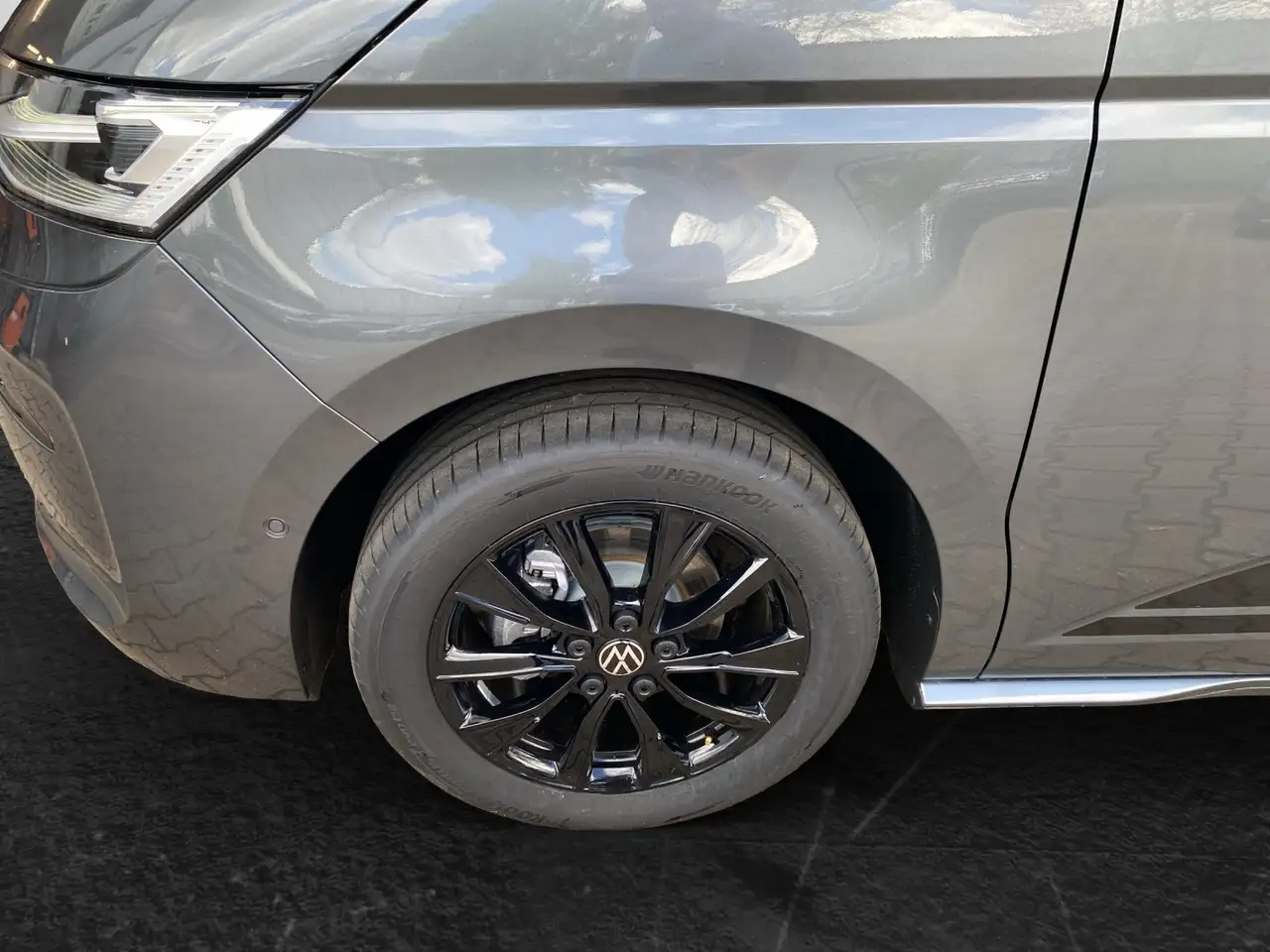 Volkswagen T7 Multivan 2.0 TDI DSG Edition Pano 5
