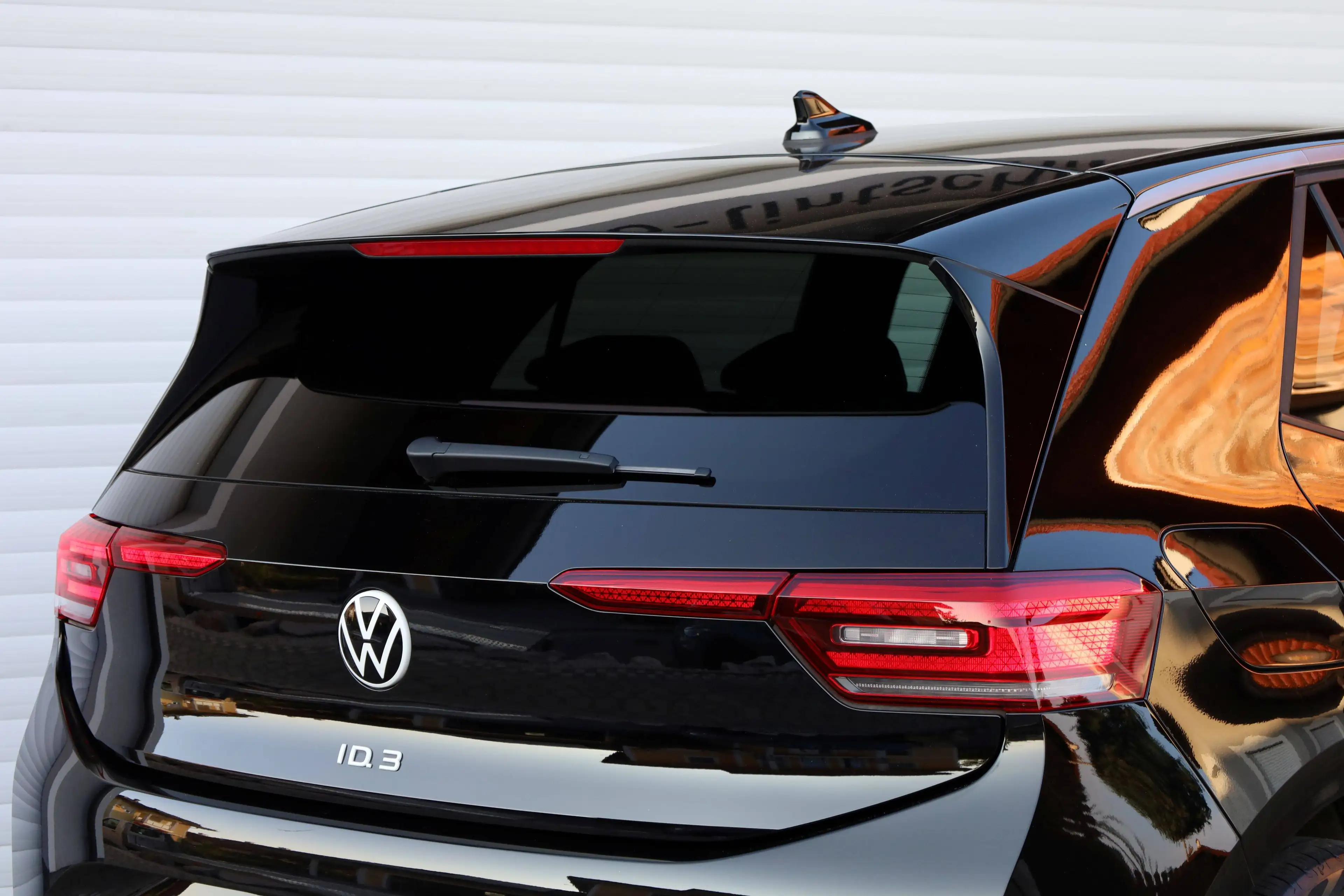 Volkswagen ID.3 ID. 3 PRO 62kWh MOVE *WP-MATRIX-ACC-AHK-NAVI-SHZ-DAB-LEDER-8_fach* — photo 11