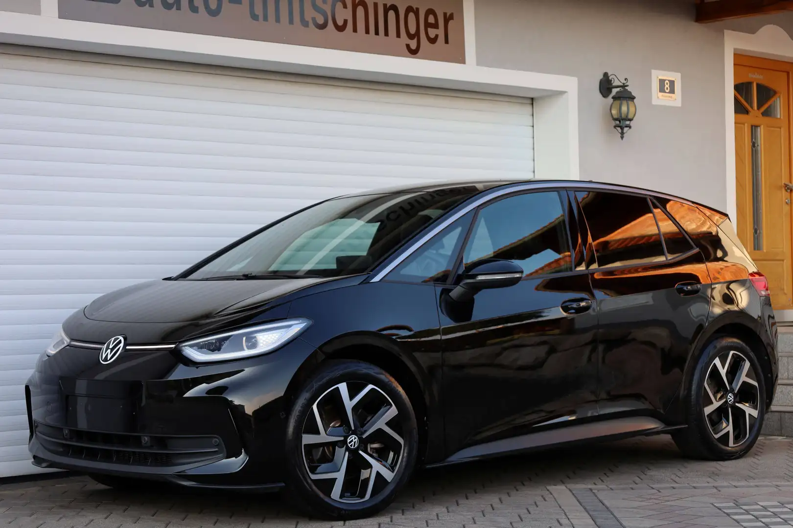 Volkswagen ID.3 ID. 3 PRO 62kWh MOVE *WP-MATRIX-ACC-AHK-NAVI-SHZ-DAB-LEDER-8_fach* Schwarz - 1