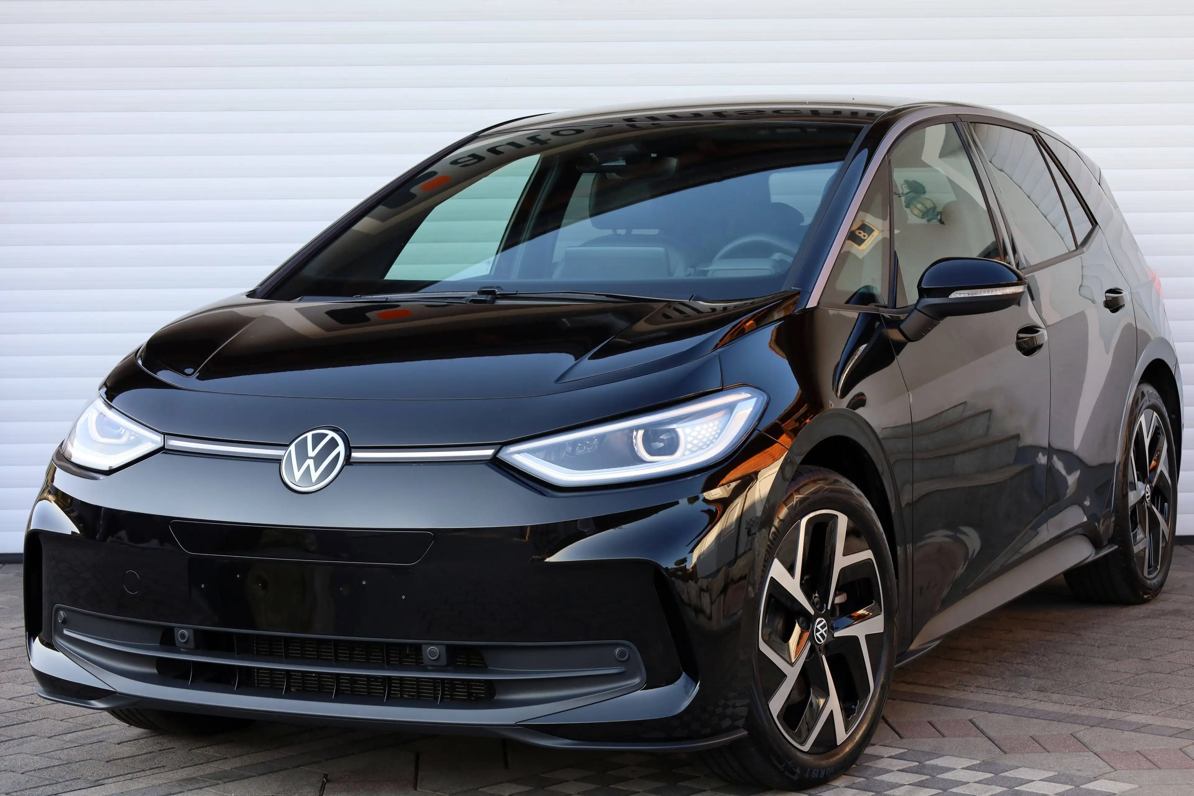 Volkswagen ID.3 ID. 3 PRO 62kWh MOVE *WP-MATRIX-ACC-AHK-NAVI-SHZ-DAB-LEDER-8_fach* — photo 3
