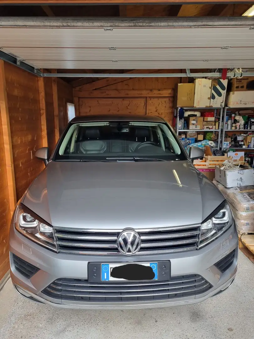 Volkswagen Touareg 3.0 V6 tdi Executive 204cv tiptronic - 1