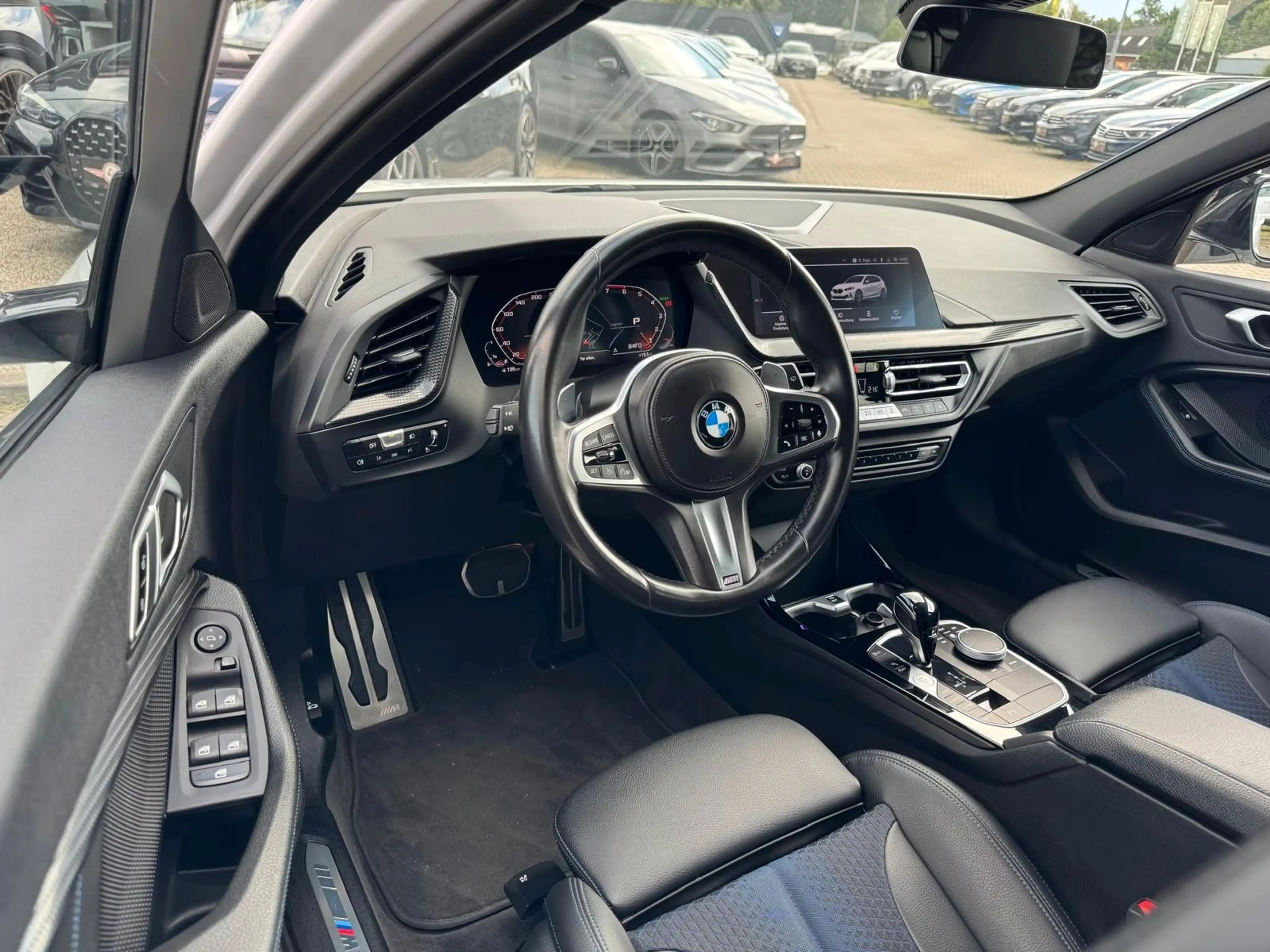 BMW 135 xDrive"Edition-Colorvision"LED*AMBIENTE*PDC — photo 15