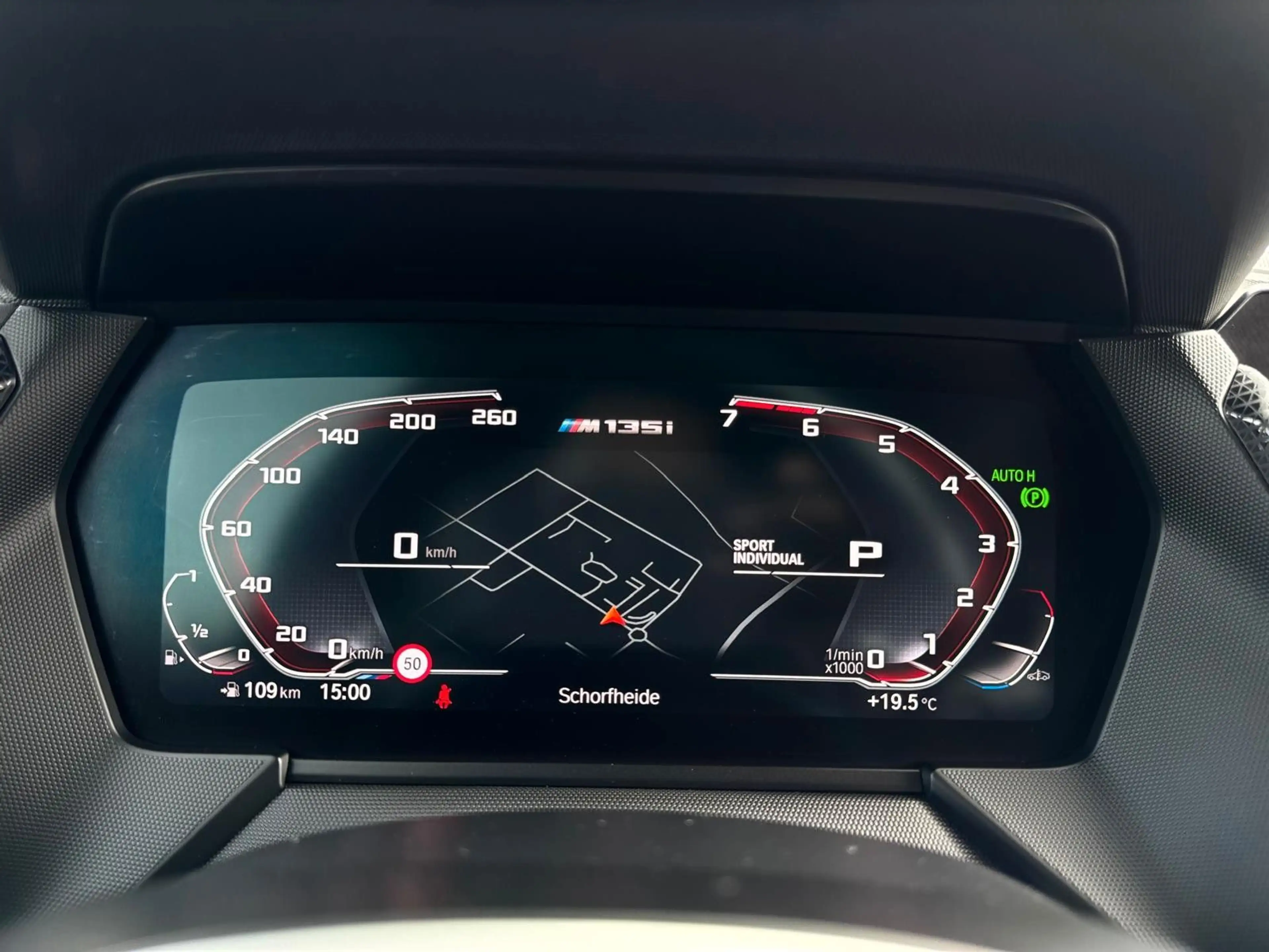 BMW 135 xDrive"Edition-Colorvision"LED*AMBIENTE*PDC — photo 14