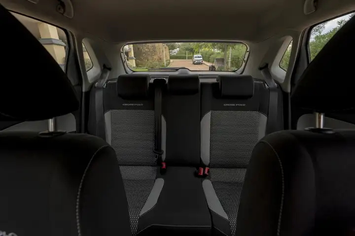 Volkswagen Polo 1.6 TDI Cross 2012, foto 10