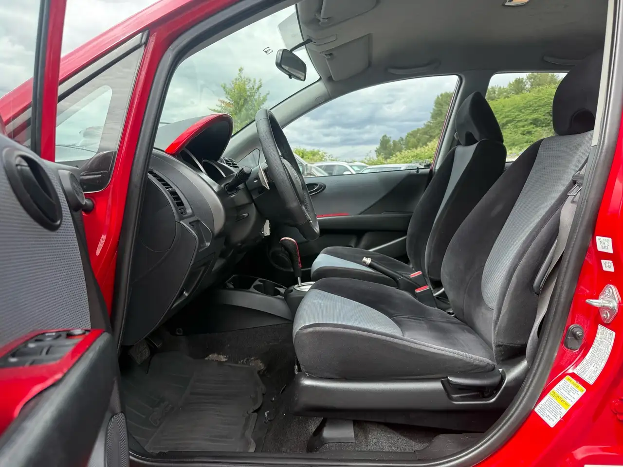 Honda Fit снимка Honda Fit