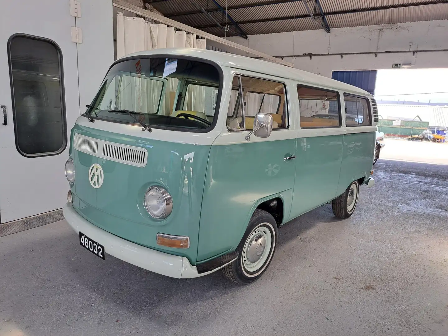 Volkswagen T2 Wohnwagen Zielony - 1