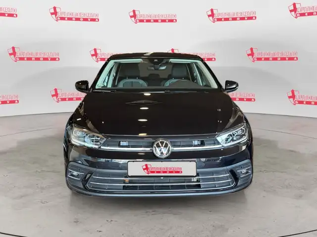 Volkswagen Polo view 6