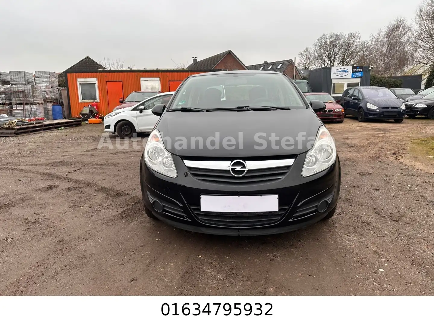 Opel Corsa D Selection Schwarz - 2