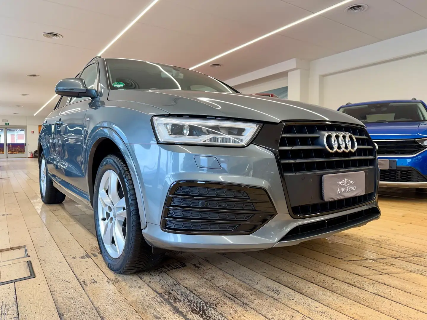 Audi Q3 Q3 1.4 TFSI 150 CV COD ultra Sport Gris - 1