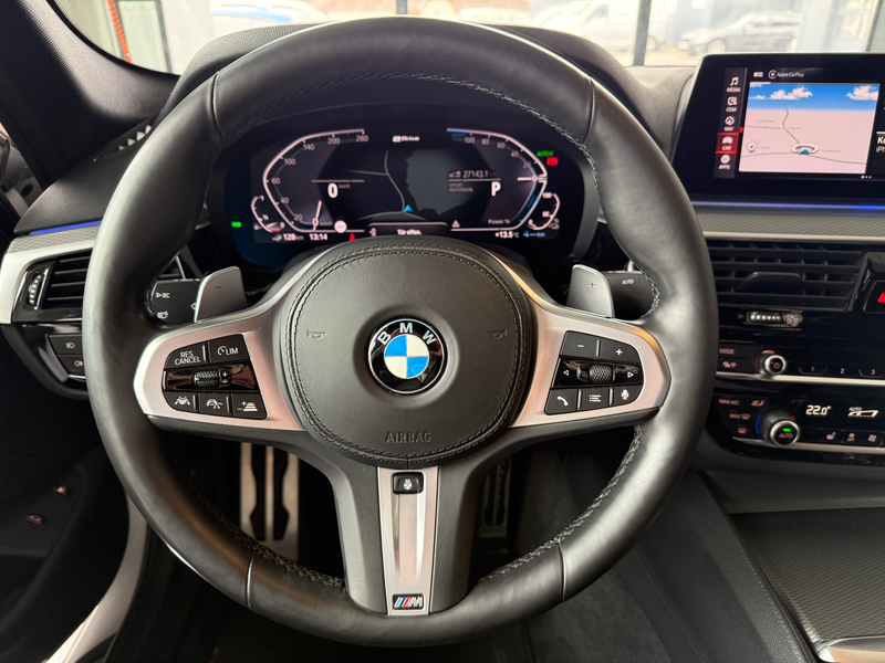 BMW 530 530 e xDrive M Sport — photo 14
