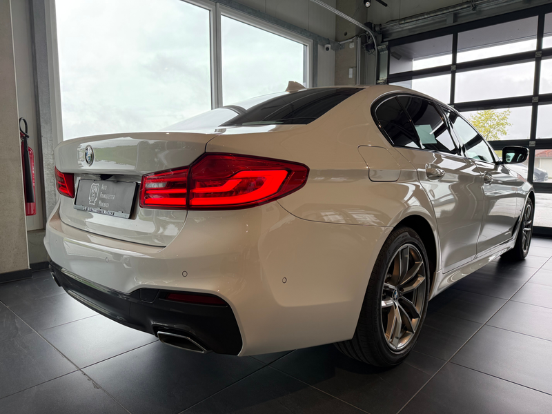 BMW 530 530 e xDrive M Sport — photo 8