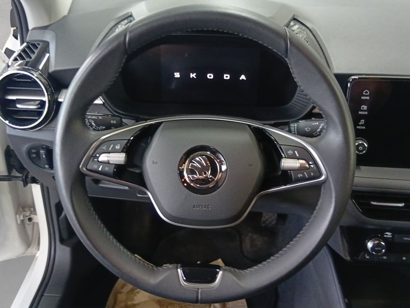 Skoda Fabia 1.0 MPI Selection — photo 11