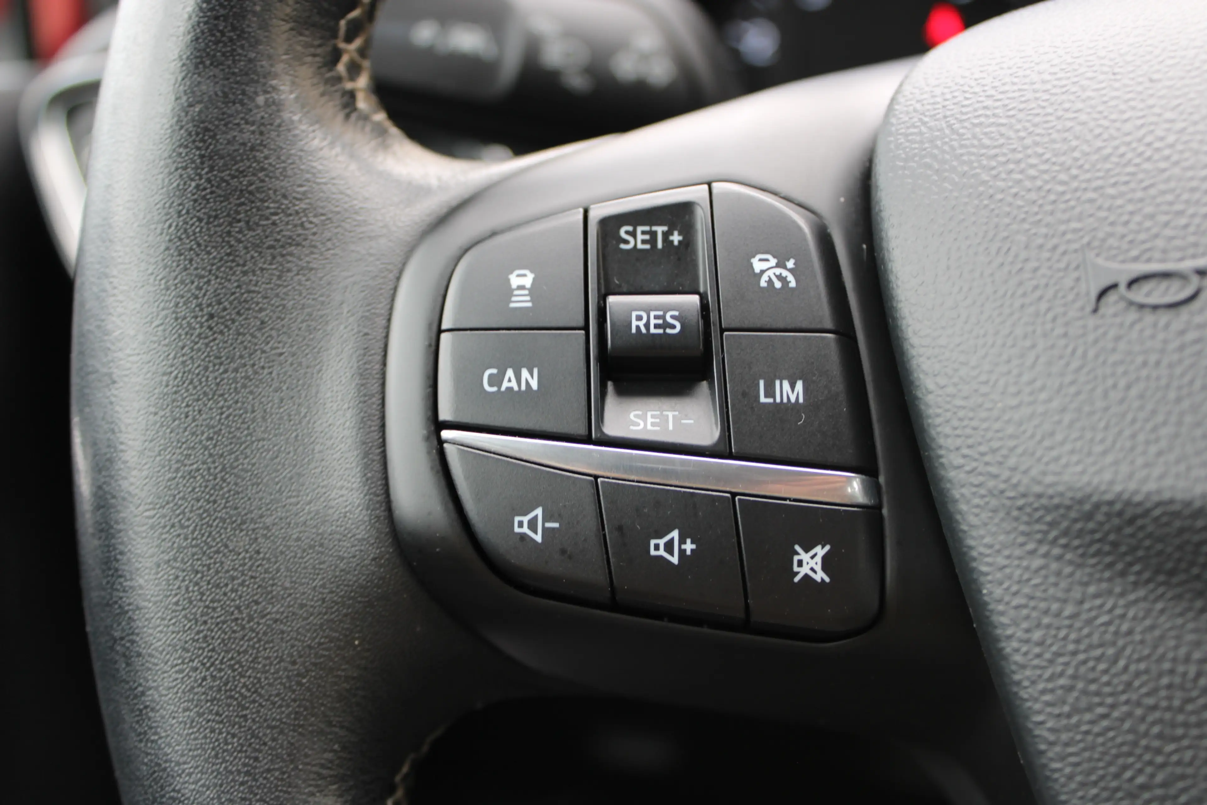 Ford Fiesta 1.0 EcoBoost Titanium | Adaptieve cruise | B&O | C — photo 8