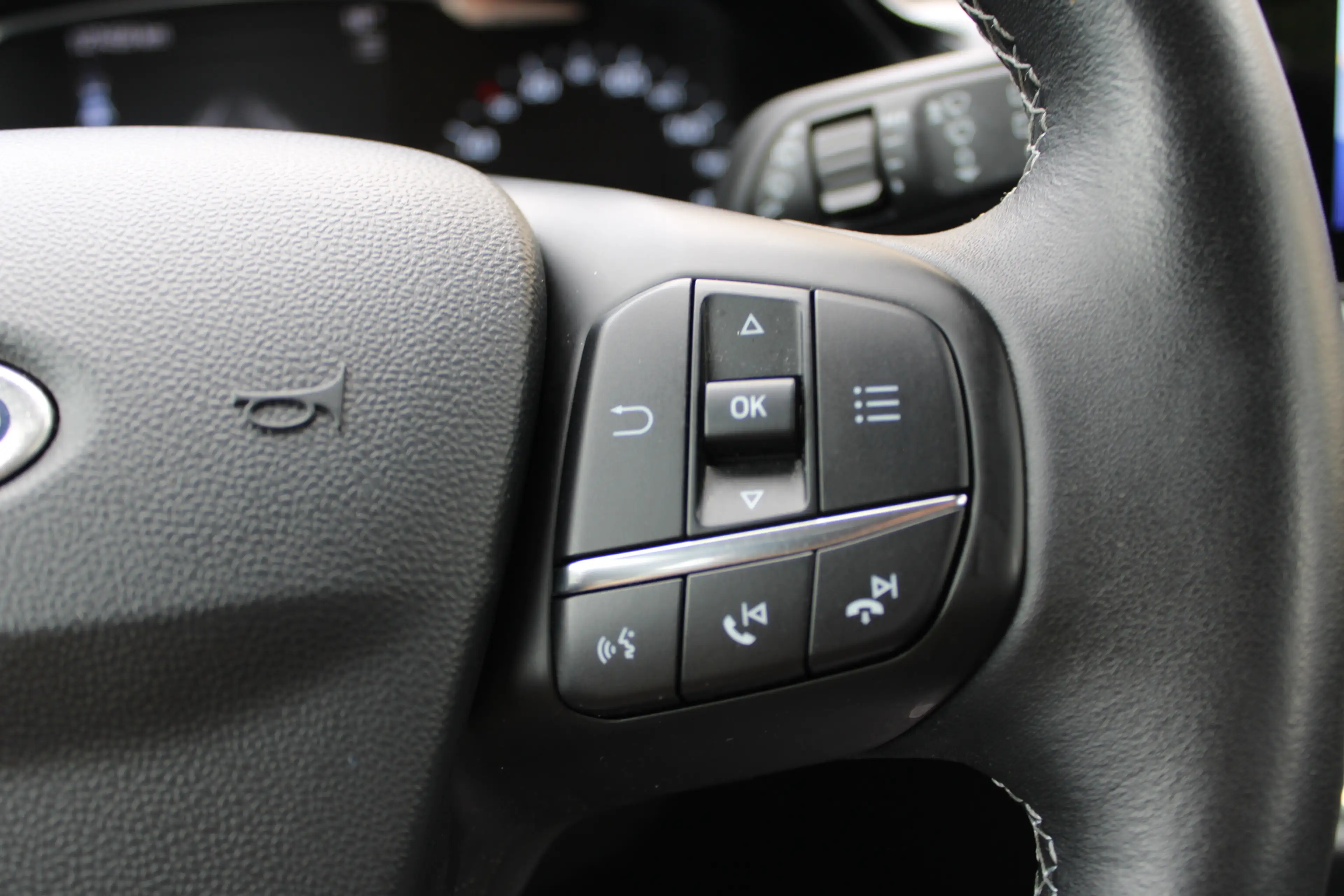 Ford Fiesta 1.0 EcoBoost Titanium | Adaptieve cruise | B&O | C — photo 11