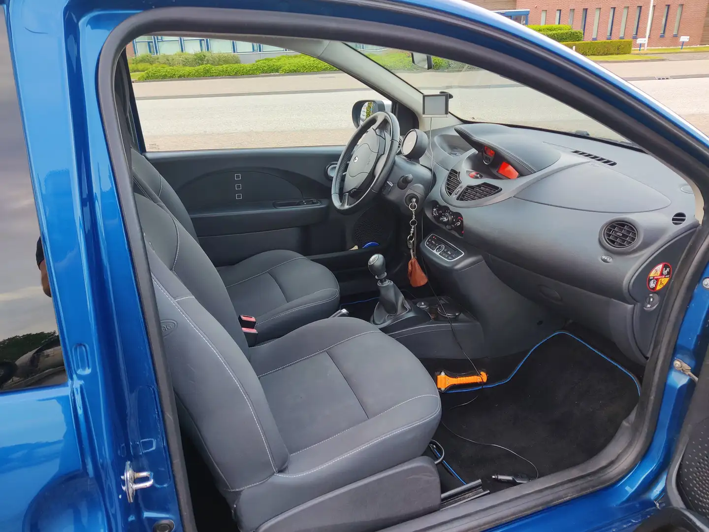 Renault Twingo Twingo 1.2-16V Dynamique Blauw - 2