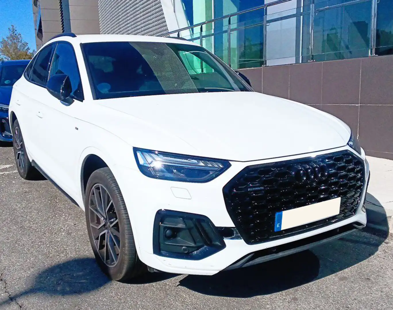 Audi 50 Sportback TFSIe S line quattro-ultra S tronic Weiß - 1