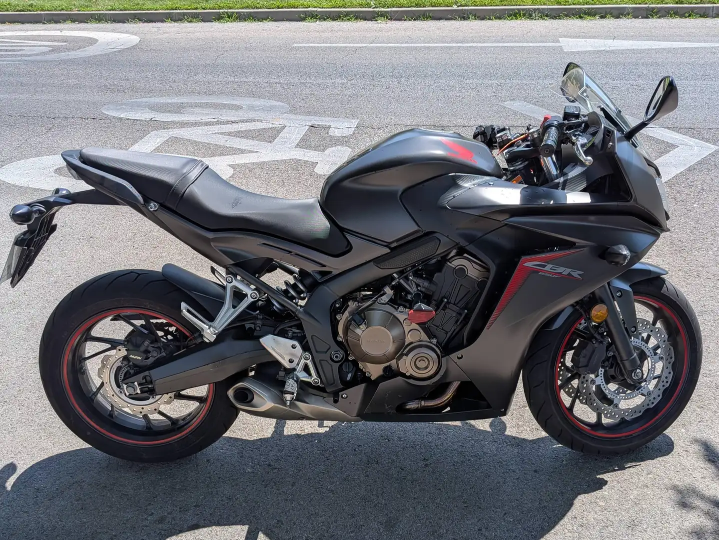 Honda CBR 650 CBR 650 F Negro - 2