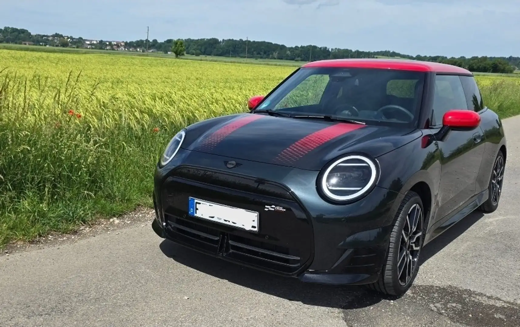 MINI Cooper SE John Cooper Works JCW - 1