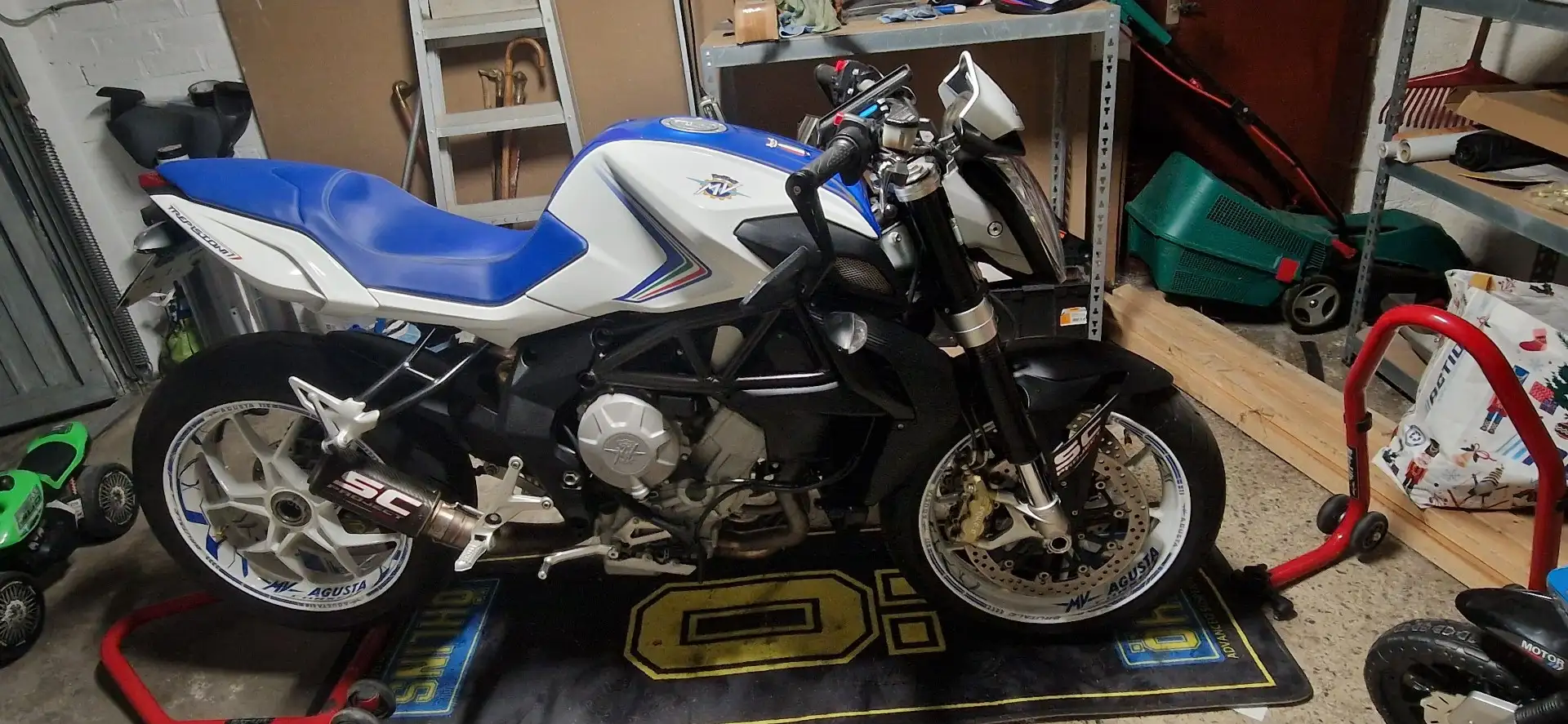 MV Agusta Brutale 800 édition italia Blanc - 1