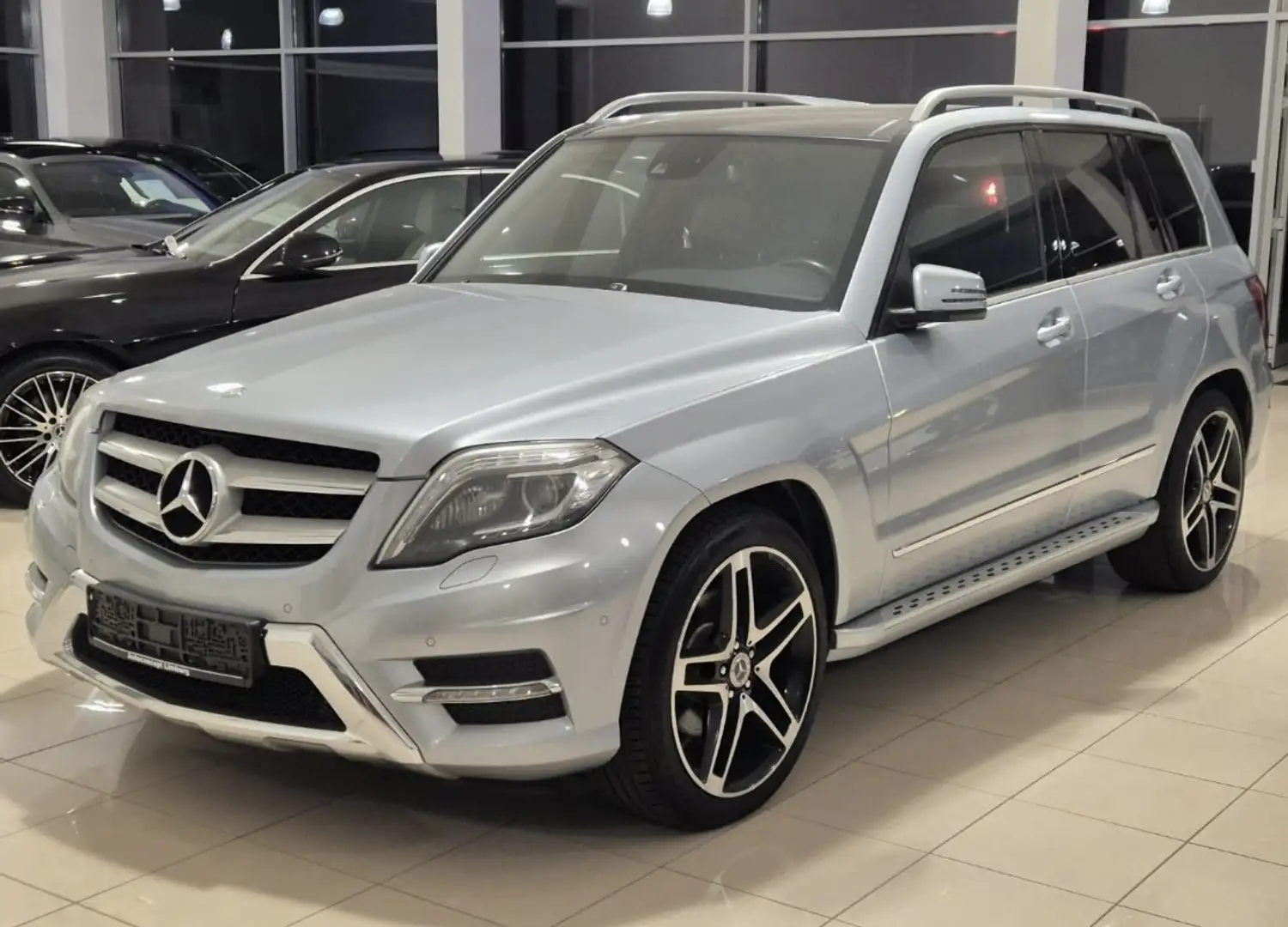 Mercedes-Benz GLK 250 GLK GLK 250 EURO 6 4M 7G Amg Pano H&K AHK 8-Fach Gri - 1
