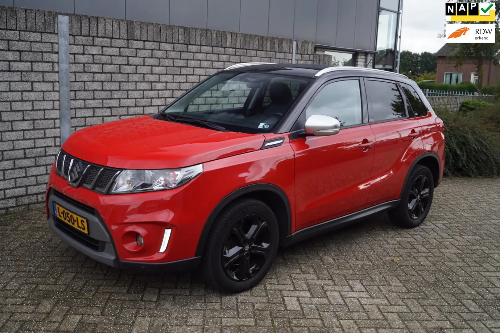 Suzuki Vitara 1.4 S Allgrip 4WD Autom Leder/Alcantara Stoeverw N Piros - 1