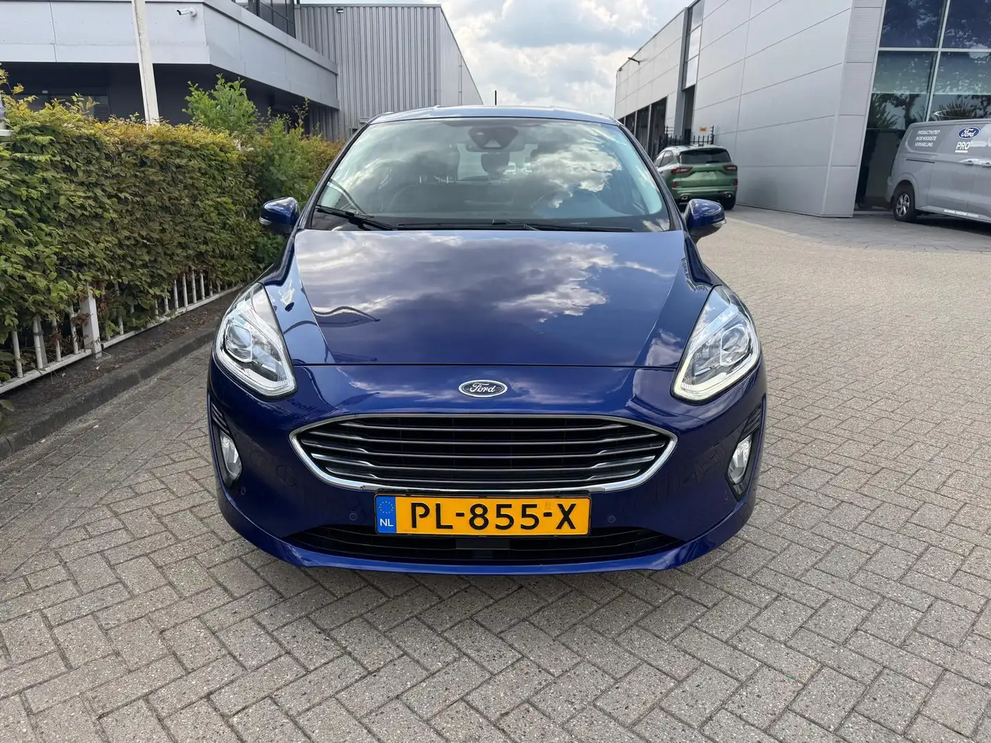 Ford Fiesta 1.0 EcoBoost Titanium | Adaptieve Cruise | Achteru Blauw - 2