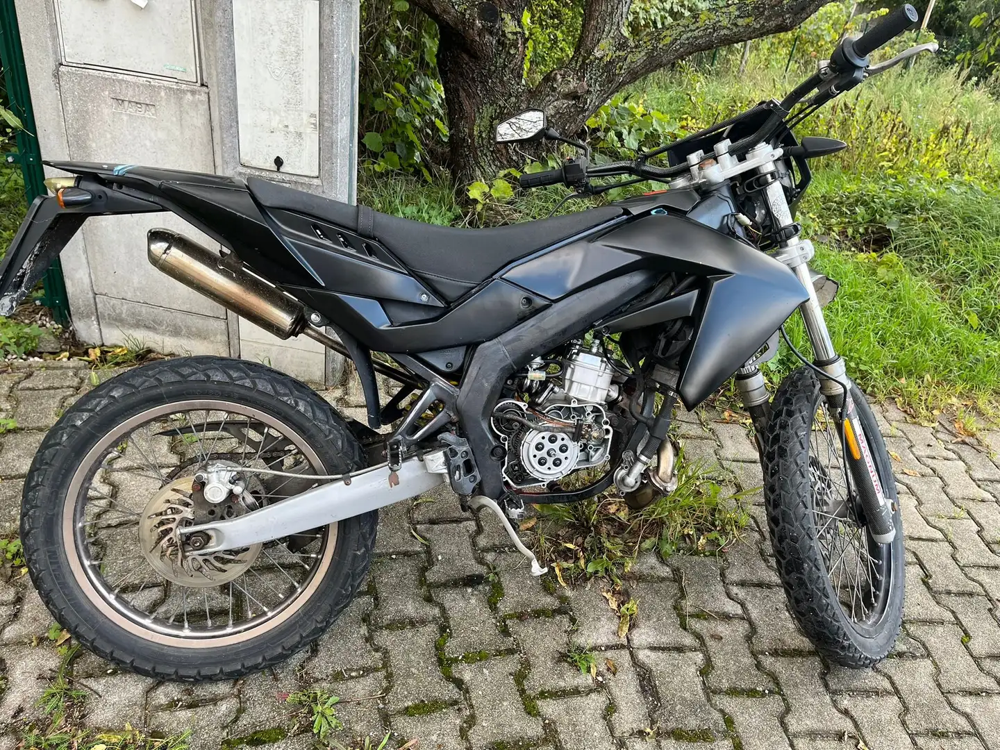 Aprilia RX 50 Schwarz - 1