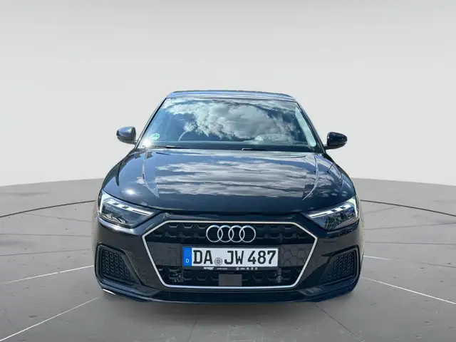 Audi A1 view 2