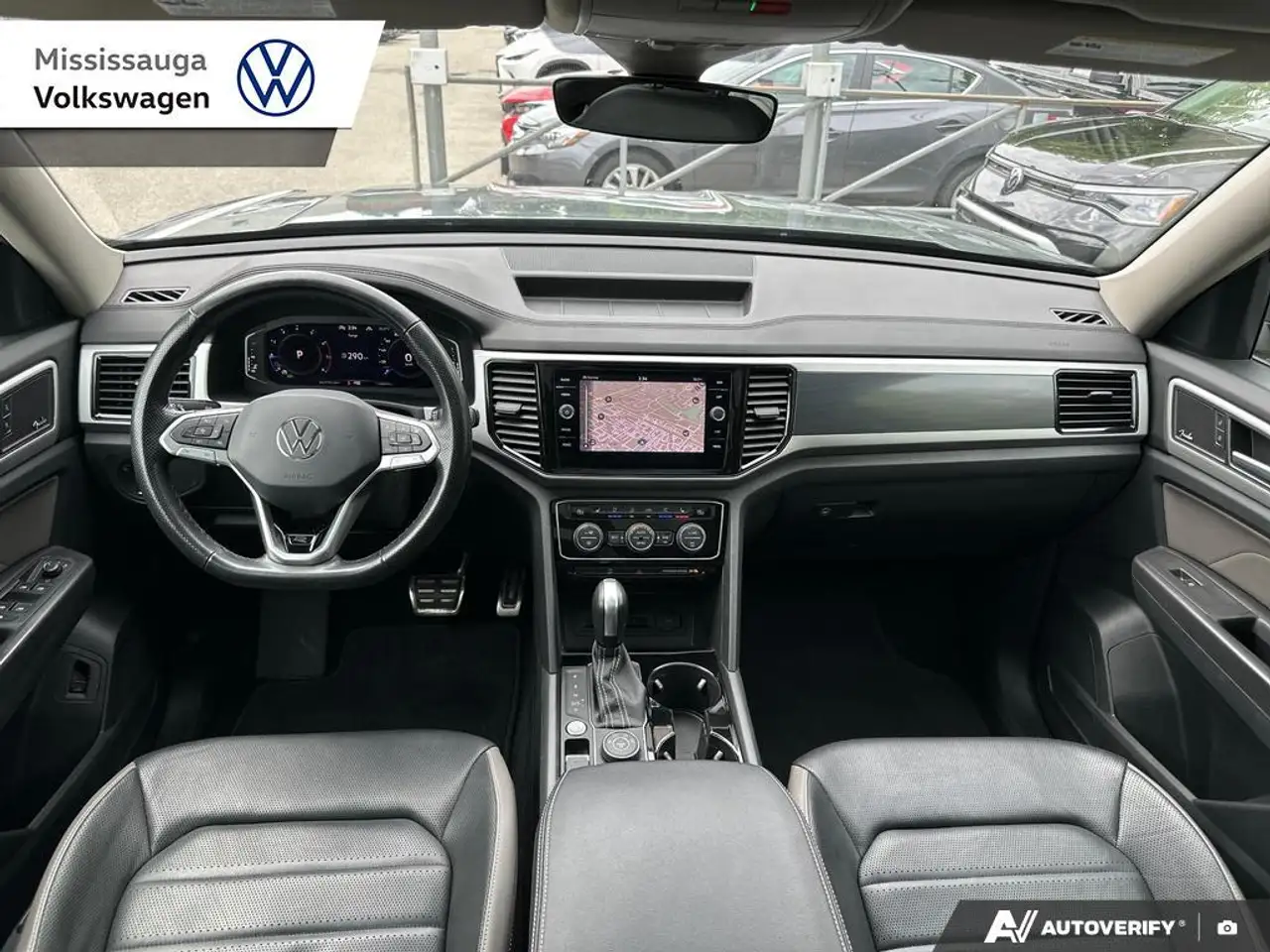Volkswagen Atlas photo Volkswagen Atlas
