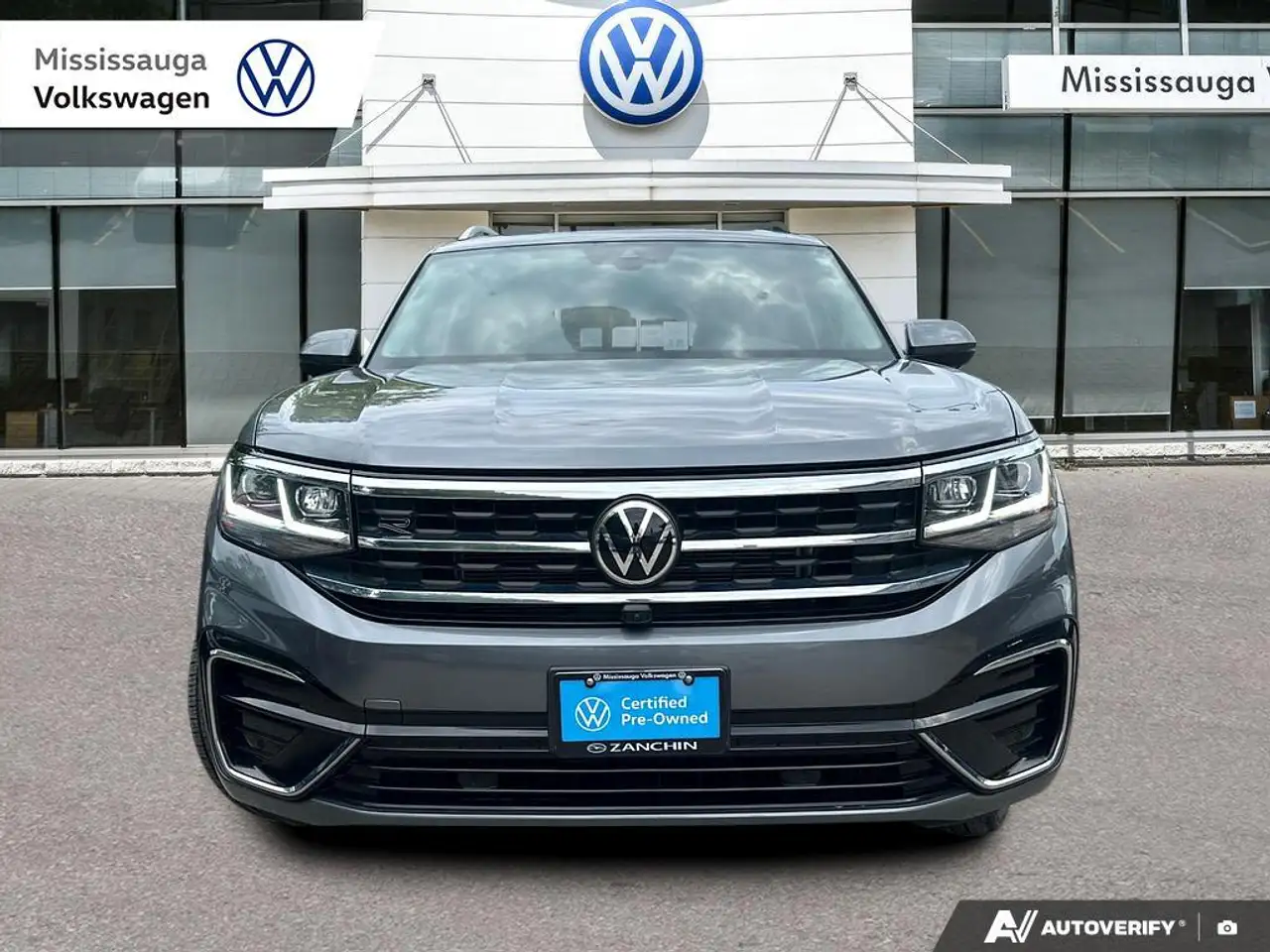 Volkswagen Atlas photo Volkswagen Atlas