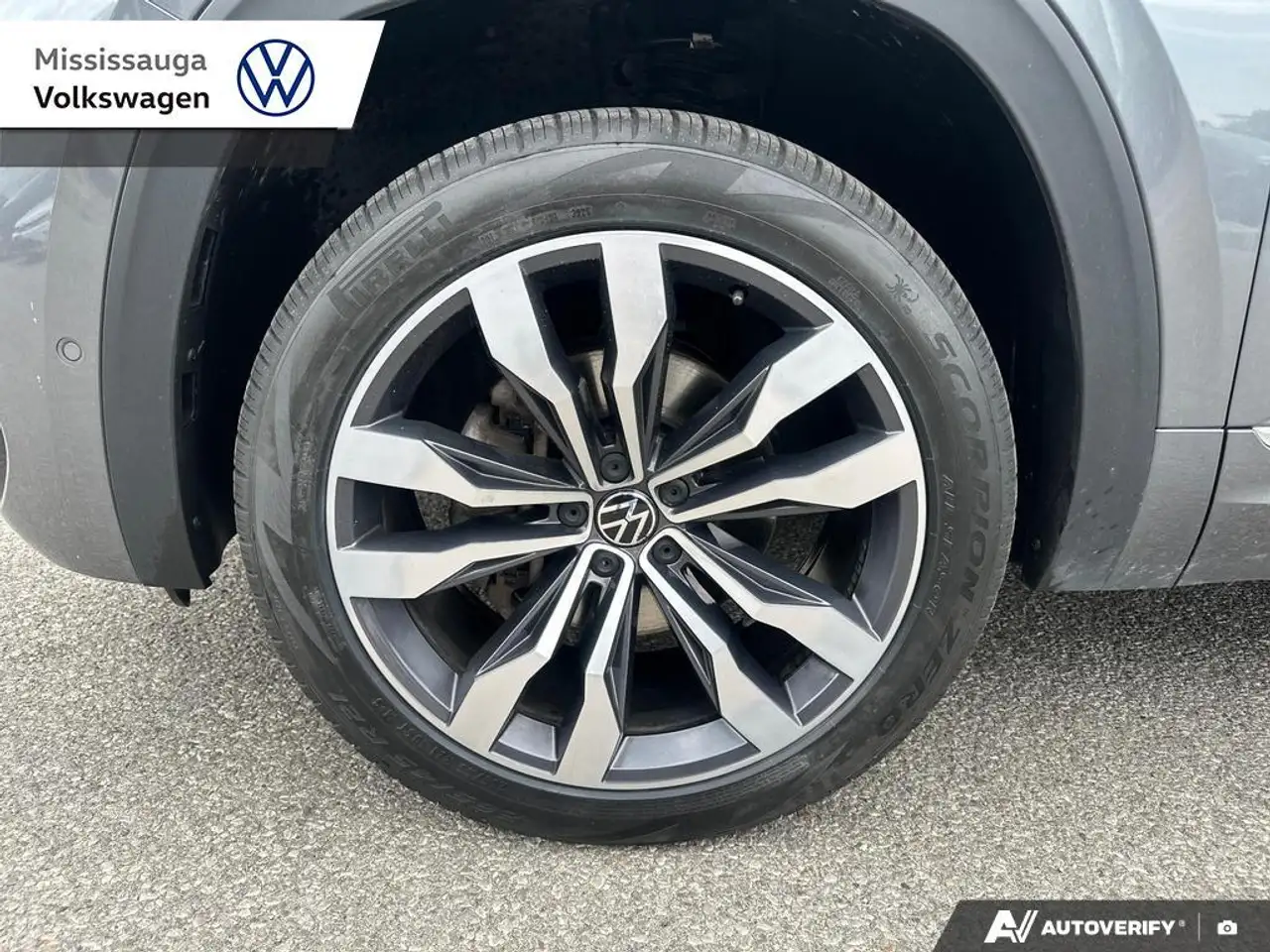 Volkswagen Atlas photo Volkswagen Atlas