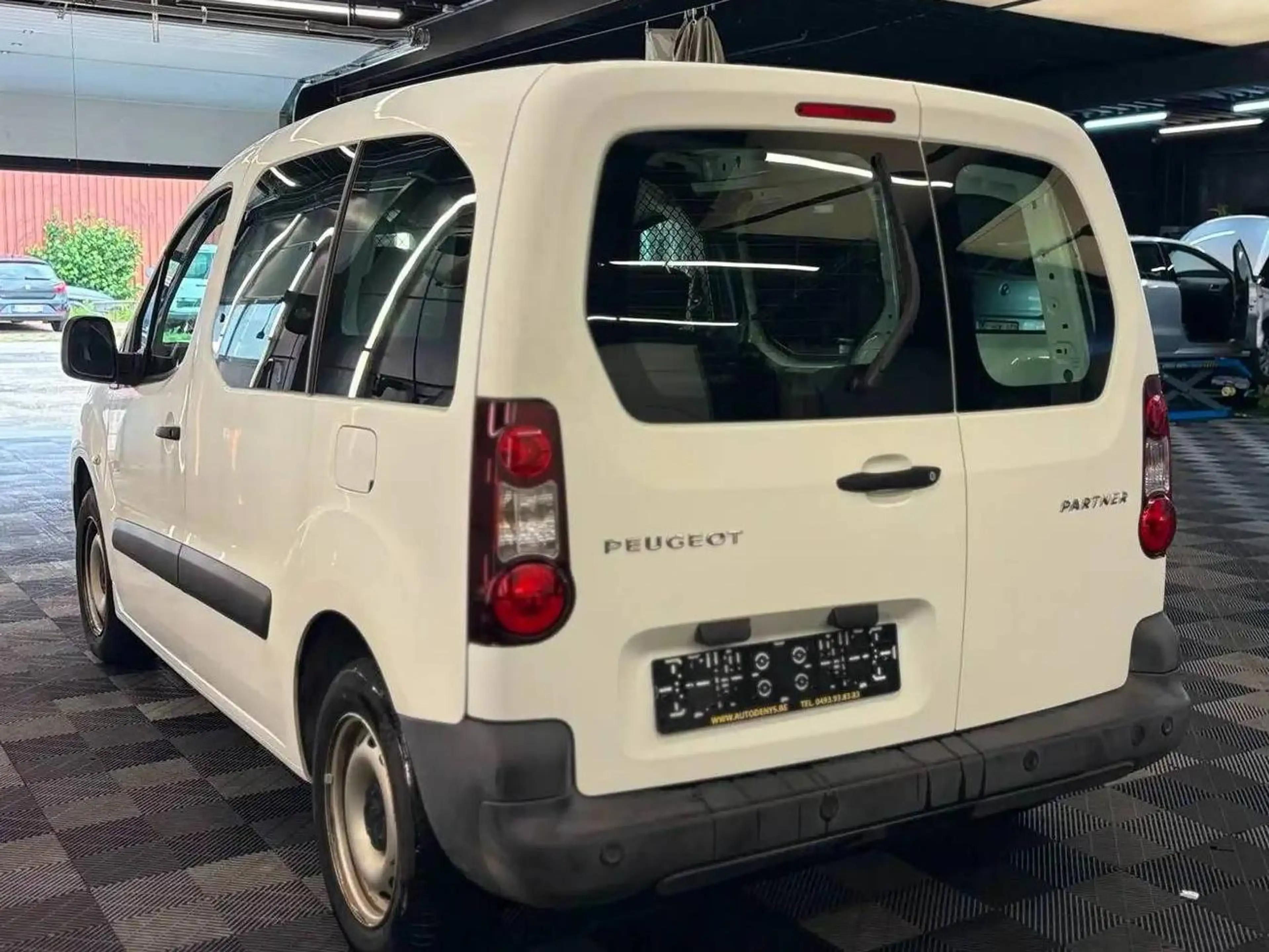 Peugeot Partner BENZINE bj2017 EUR6b JOINT DE CULASSE — photo 8
