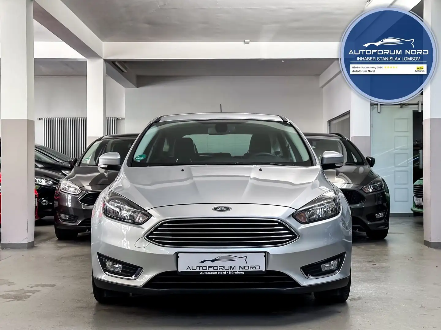 Ford Focus Lim. Titanium *SYNC3*WINTERPAKET*KEYLESS* Argent - 2