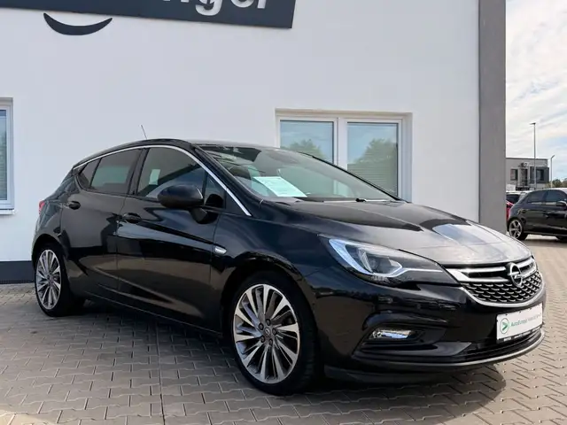 Opel Astra view 2