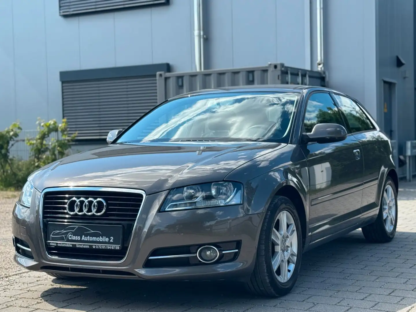 Audi A3 1.2 TFSI Attraction/Temomat/Klimaauto./SHZ Šedá - 2