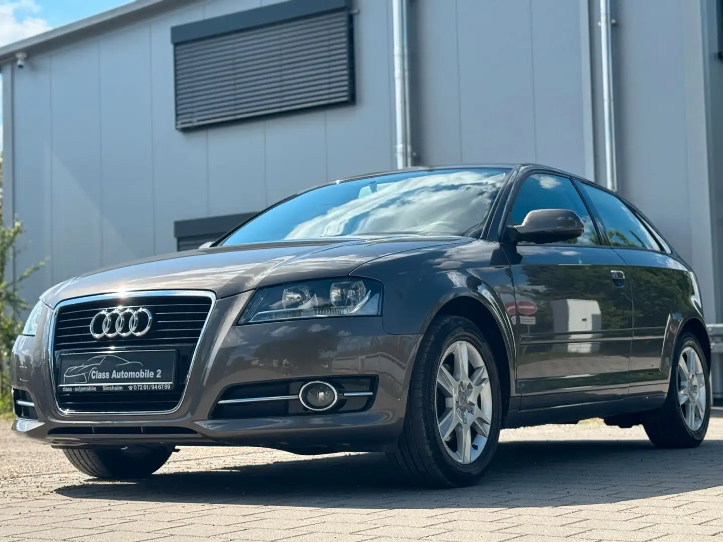Audi A3 1.2 TFSI Attraction/Temomat/Klimaauto./SHZ Šedá - 1